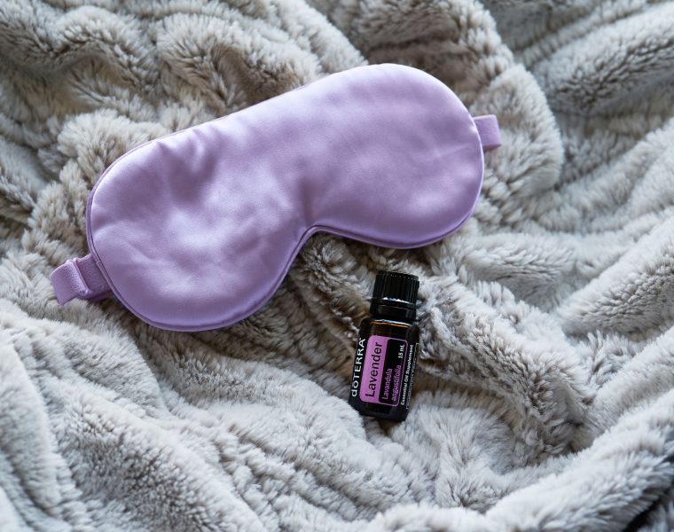 Quelle huile essentielle choisir pour bien dormir ?