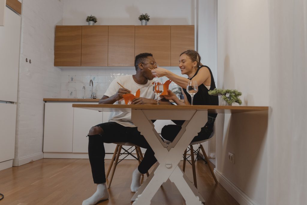 Pourquoi il t&rsquo;invite chez lui au deuxième rendez-vous ?